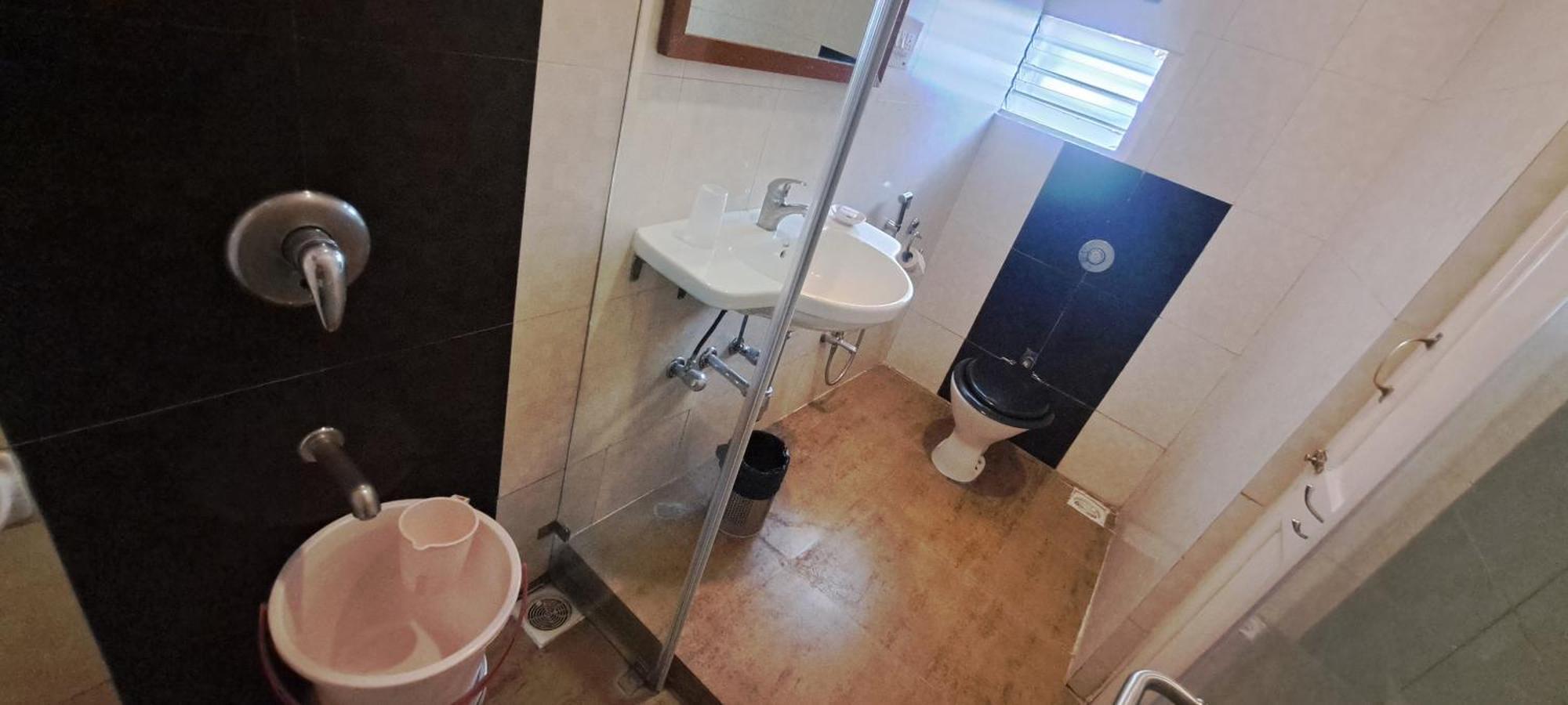 Hotel Swaroop Pune Zewnętrze zdjęcie